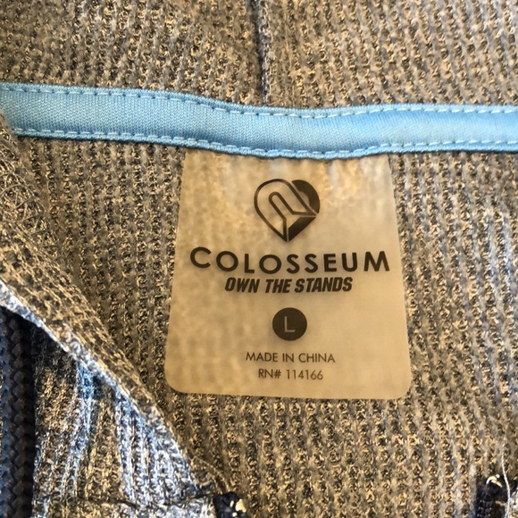 UNC Lightweight hoodie with front pouch pocket. Colosseum brand. Women’s size L. - Picture 3 of 8